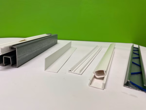 Foliebevestigingsmaterialen